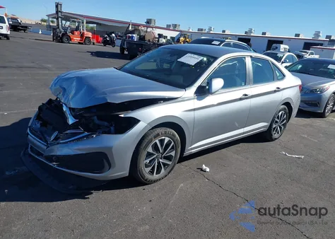 2023 Volkswagen Jetta 1.5T S z USA, uszkodzony, nr VIN 3VW5M7BU0PM051781